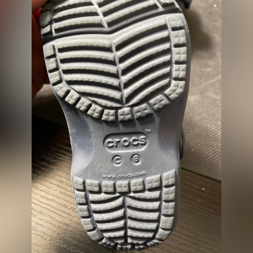 Kids Crocs - Picture 3 of 3
